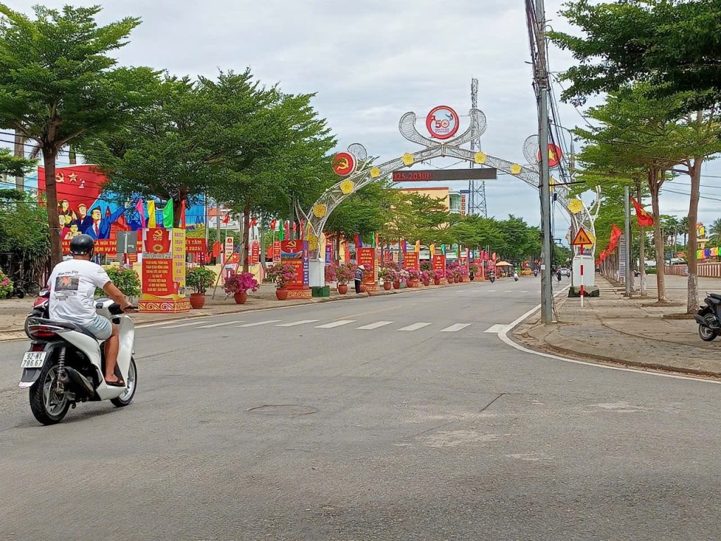 duong nui thanh da nang 1114