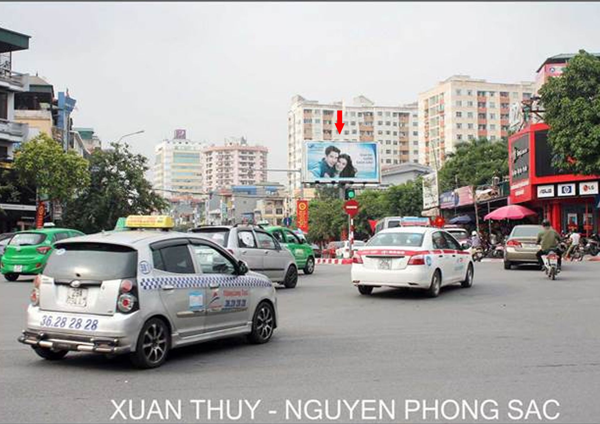 đường Xuân Thủy ở Hà Nội