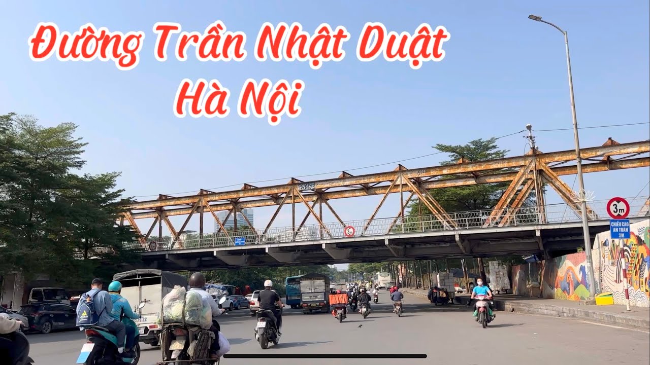 đường Trần Nhật Duật ở Hà Nội