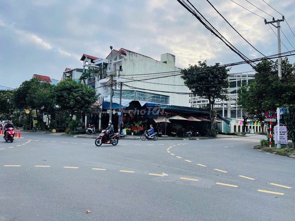 đường Nguyễn Sinh Sắc ở Đà Nẵng