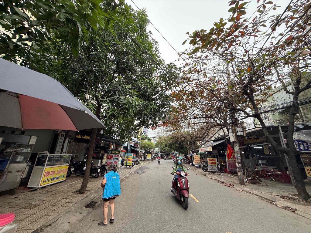 đường Nguyễn Huy Tưởng Đà Nẵng