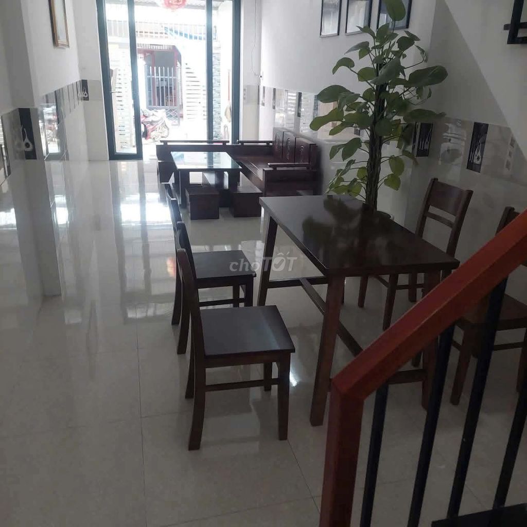 đường Lạc Long Quân Đà Nẵng