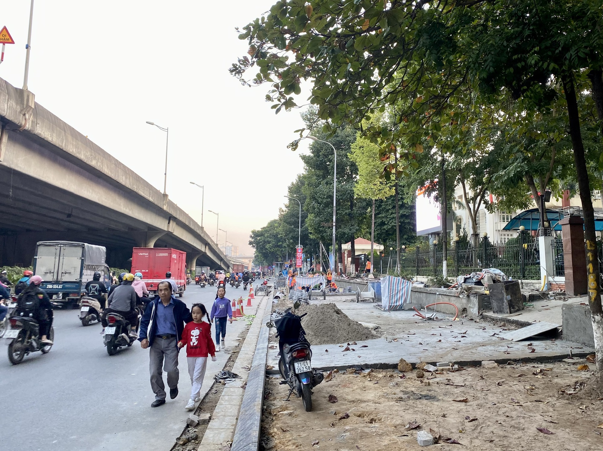 đường Khuất Duy Tiến Hà Nội