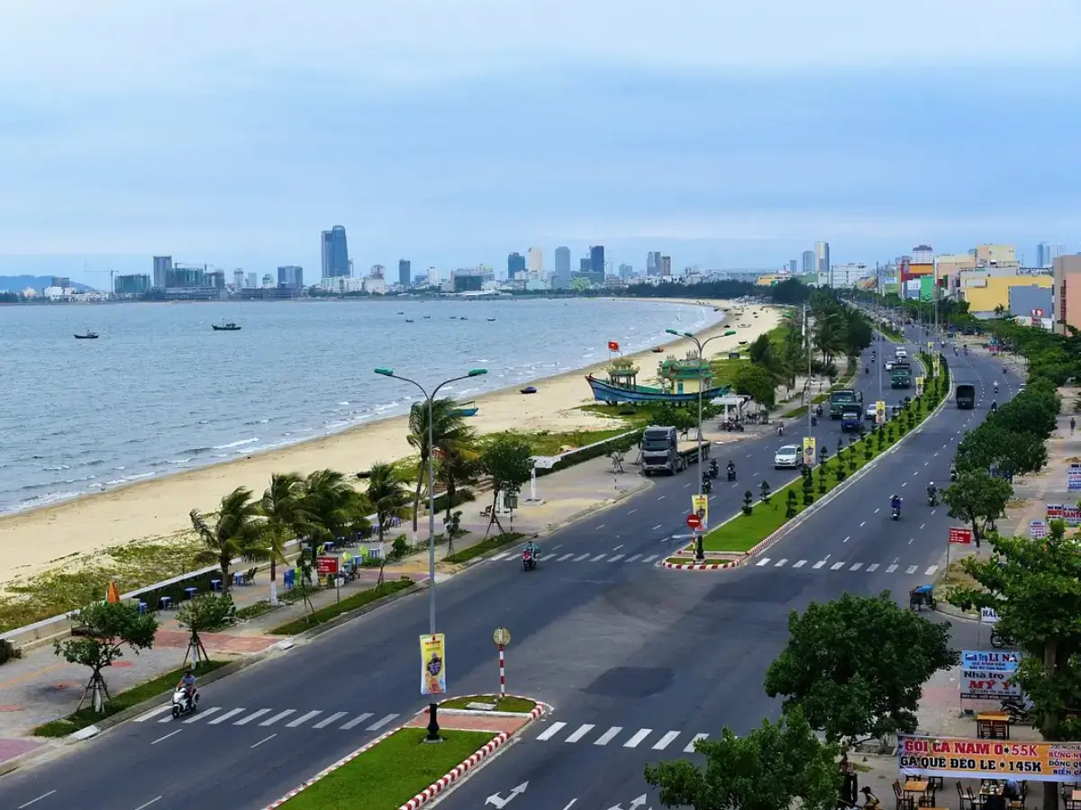 đường Nguyễn Tất Thành Đà Nẵng