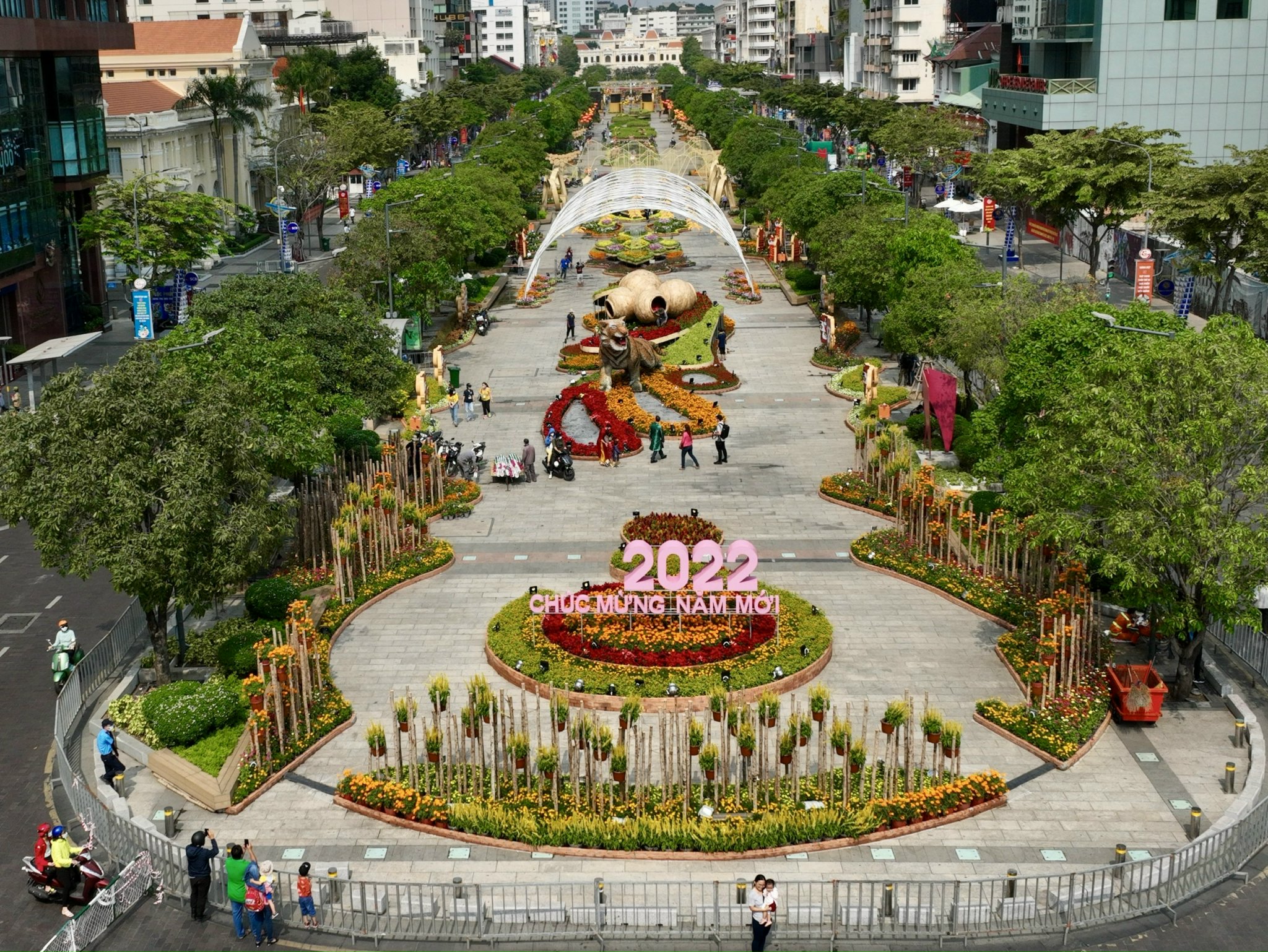 đường Nguyễn Huệ