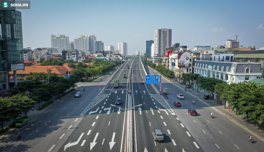 duong pham van dong ha noi 2153