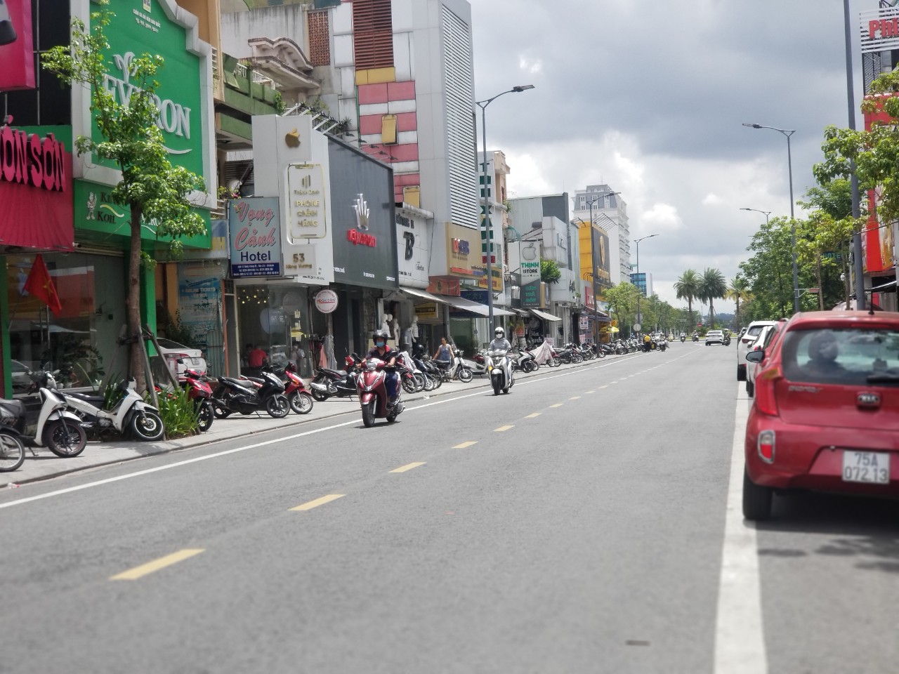 đường Hùng Vương