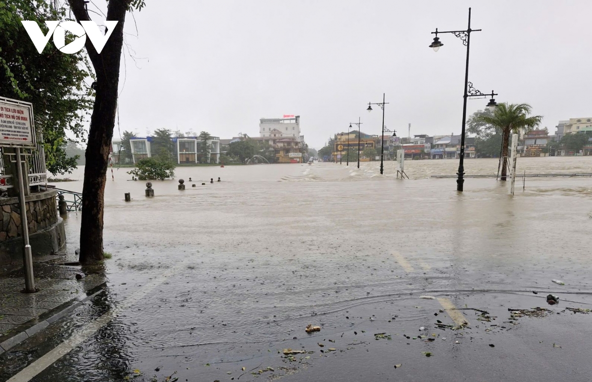đường Nguyễn Sinh Cung ở Huế