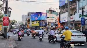 đường Lê Duẩn