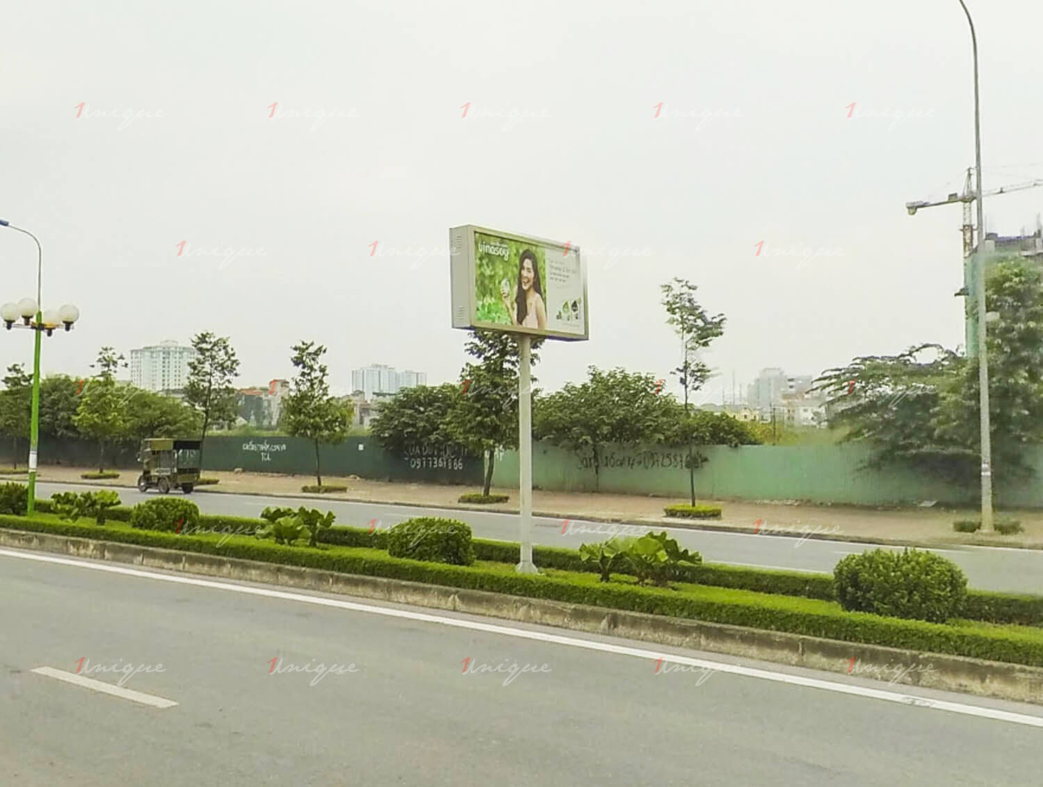 đường Tố Hữu Hà Nội