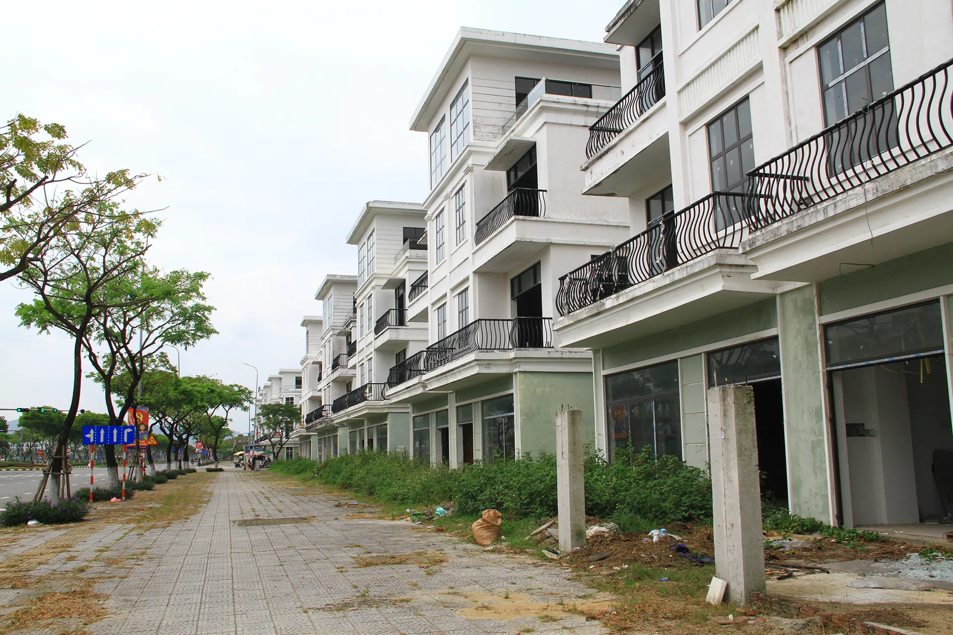 đường Nguyễn Sinh Sắc