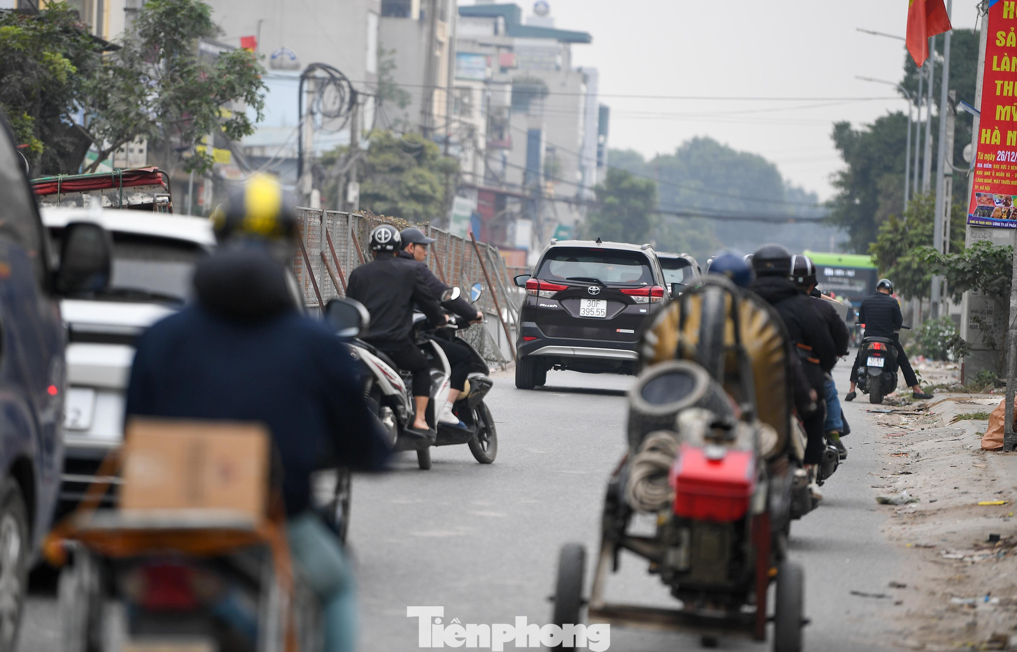 đường Tố Hữu