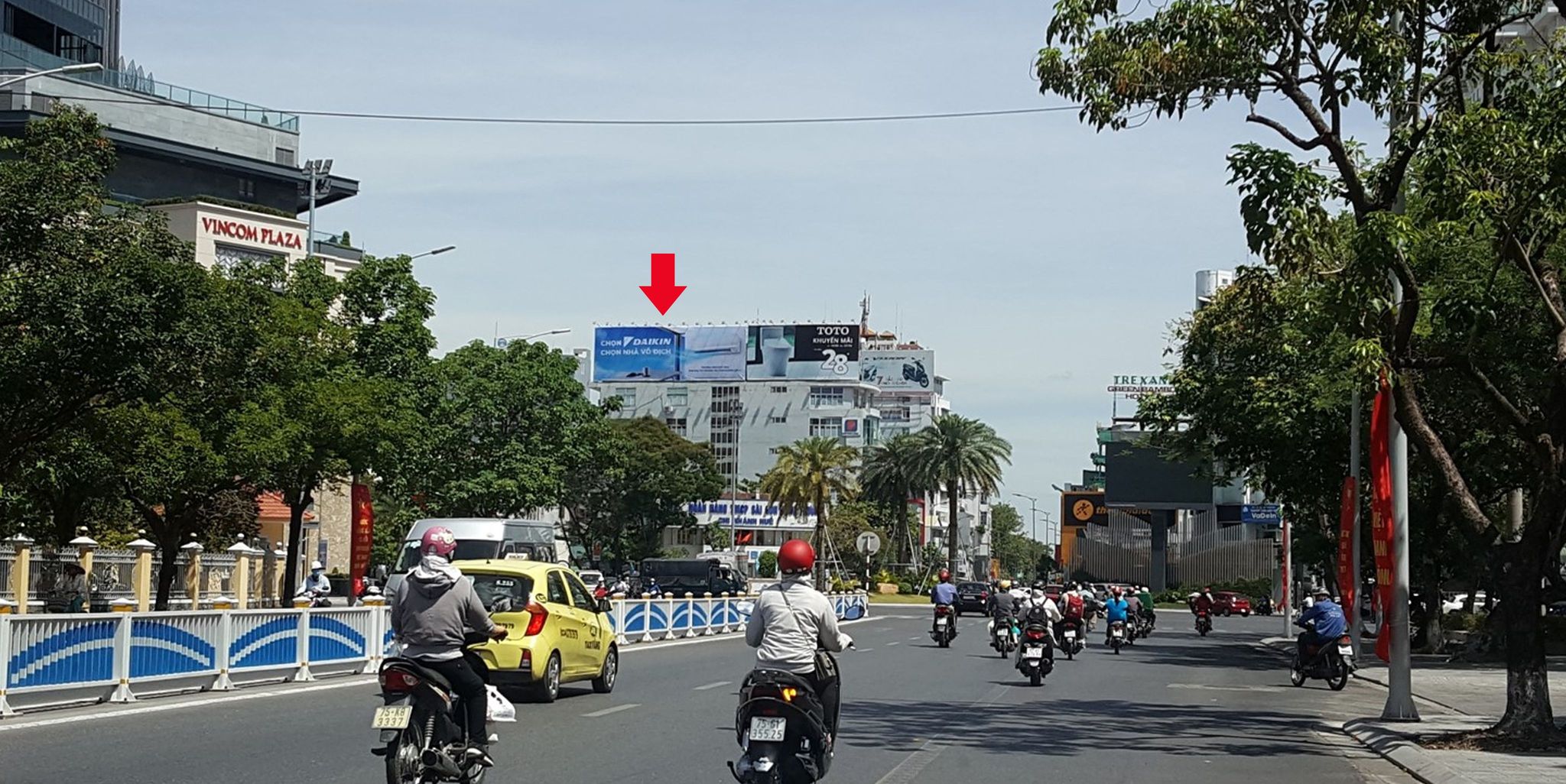 đường Hùng Vương Huế